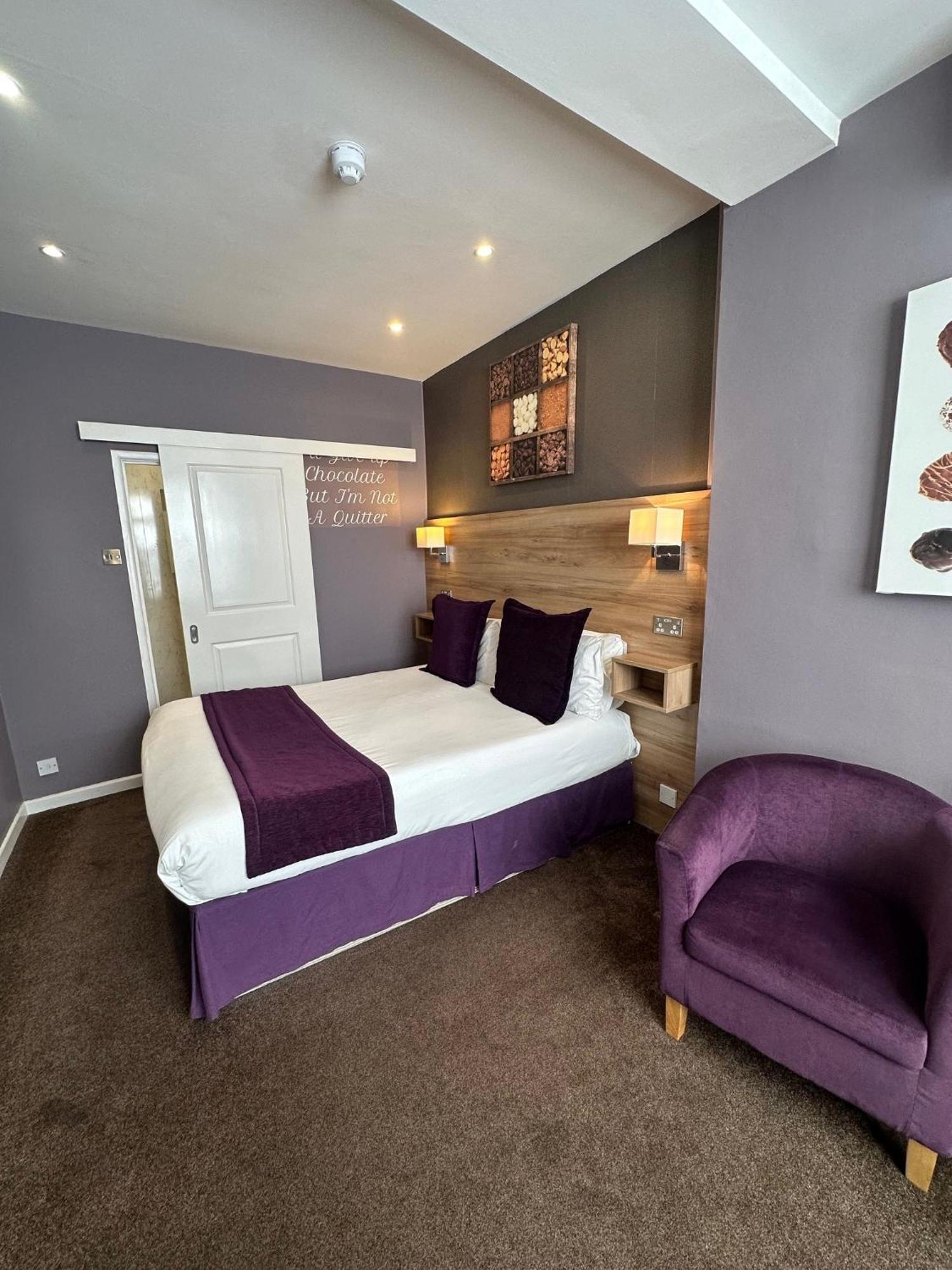 The Chocolate Box Hotel Bournemouth Bagian luar foto
