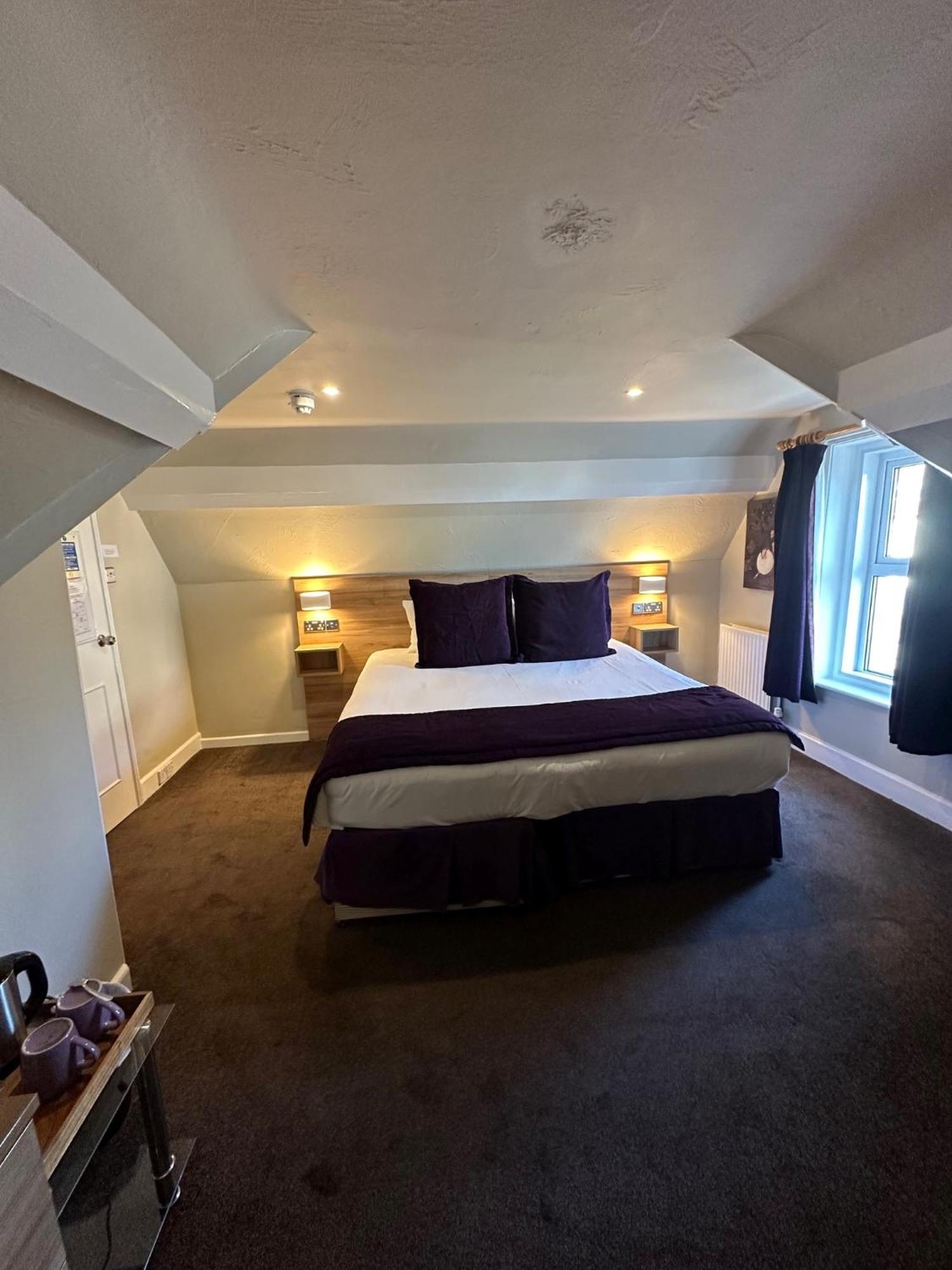 The Chocolate Box Hotel Bournemouth Bagian luar foto