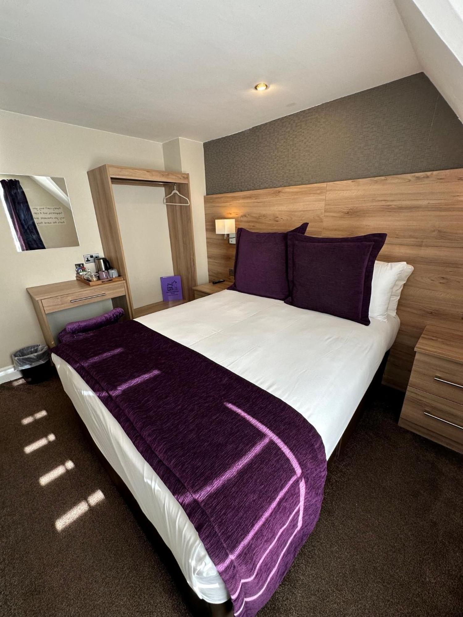 The Chocolate Box Hotel Bournemouth Bagian luar foto