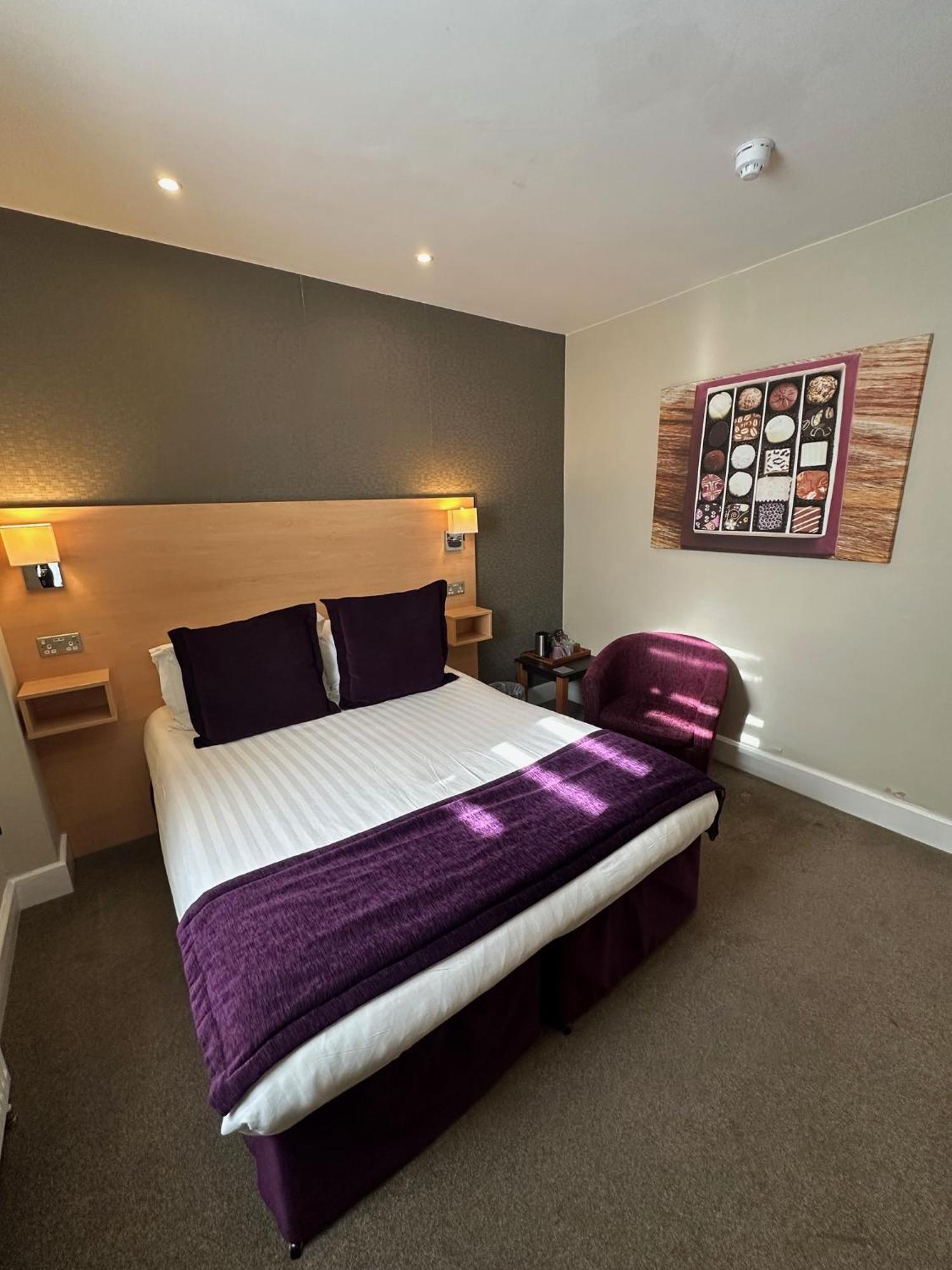 The Chocolate Box Hotel Bournemouth Bagian luar foto