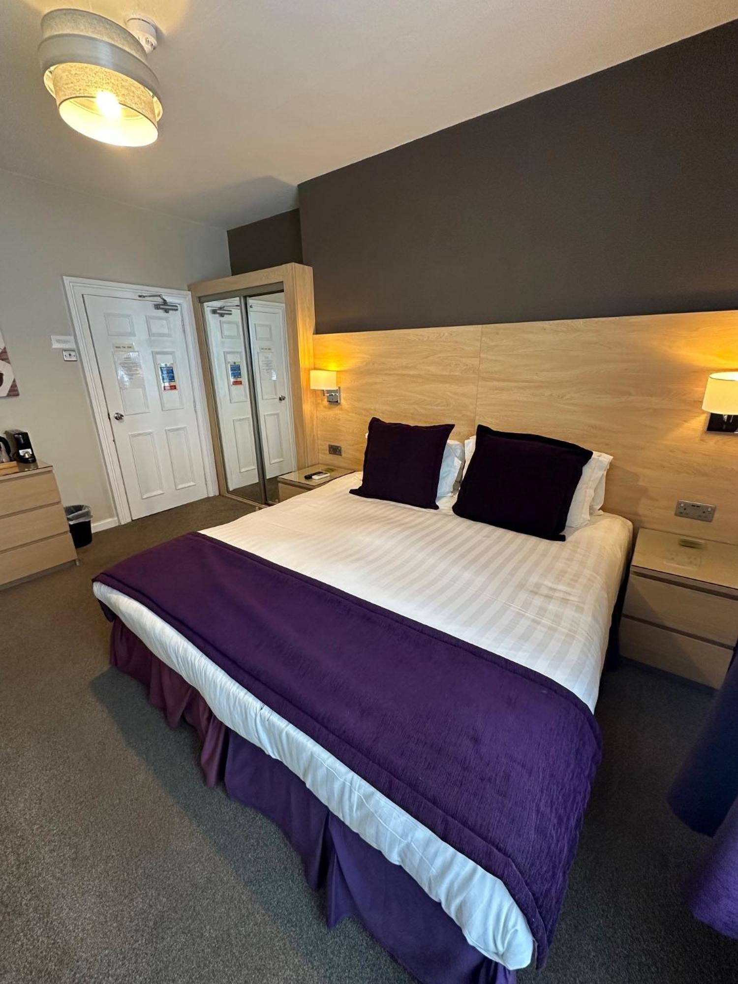 The Chocolate Box Hotel Bournemouth Bagian luar foto