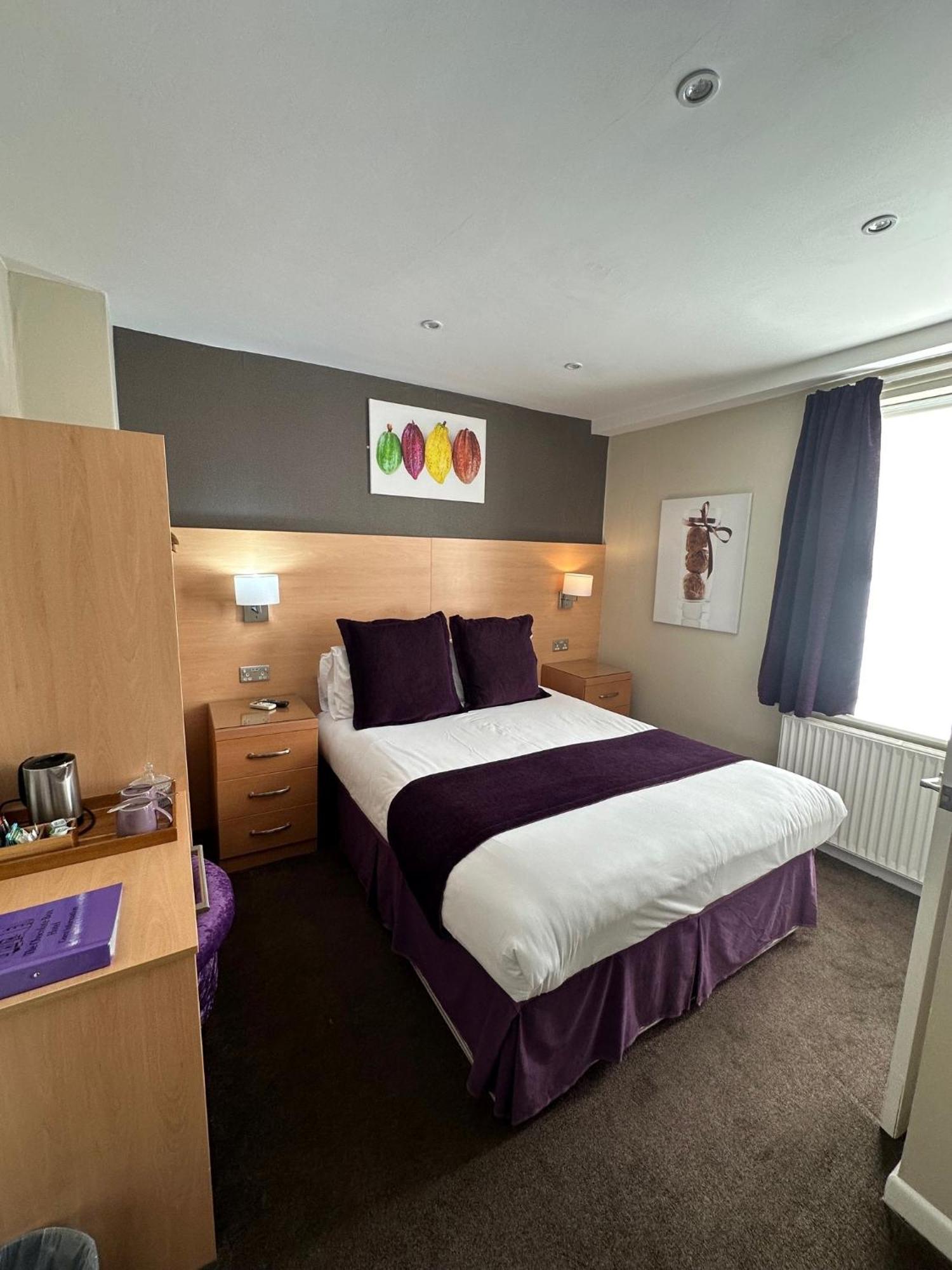 The Chocolate Box Hotel Bournemouth Bagian luar foto